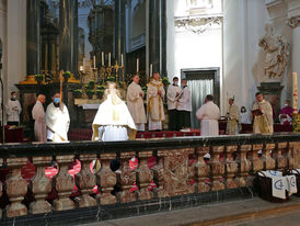 Diakonenweihe im Fuldaer Dom (Foto: Karl-Franz Thiede)